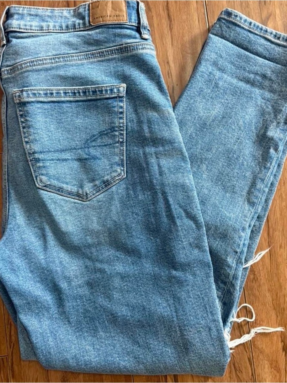 American Eagle Outfitters Light Blue Denim Jeans